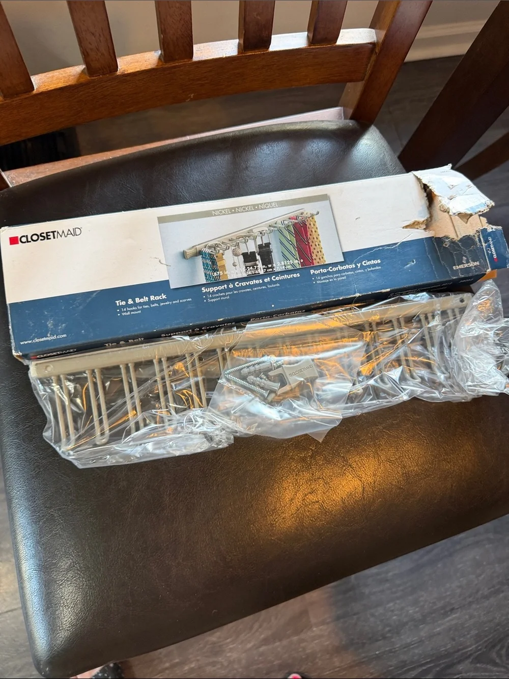 NIB Closetmaid Tie and Belt Rack